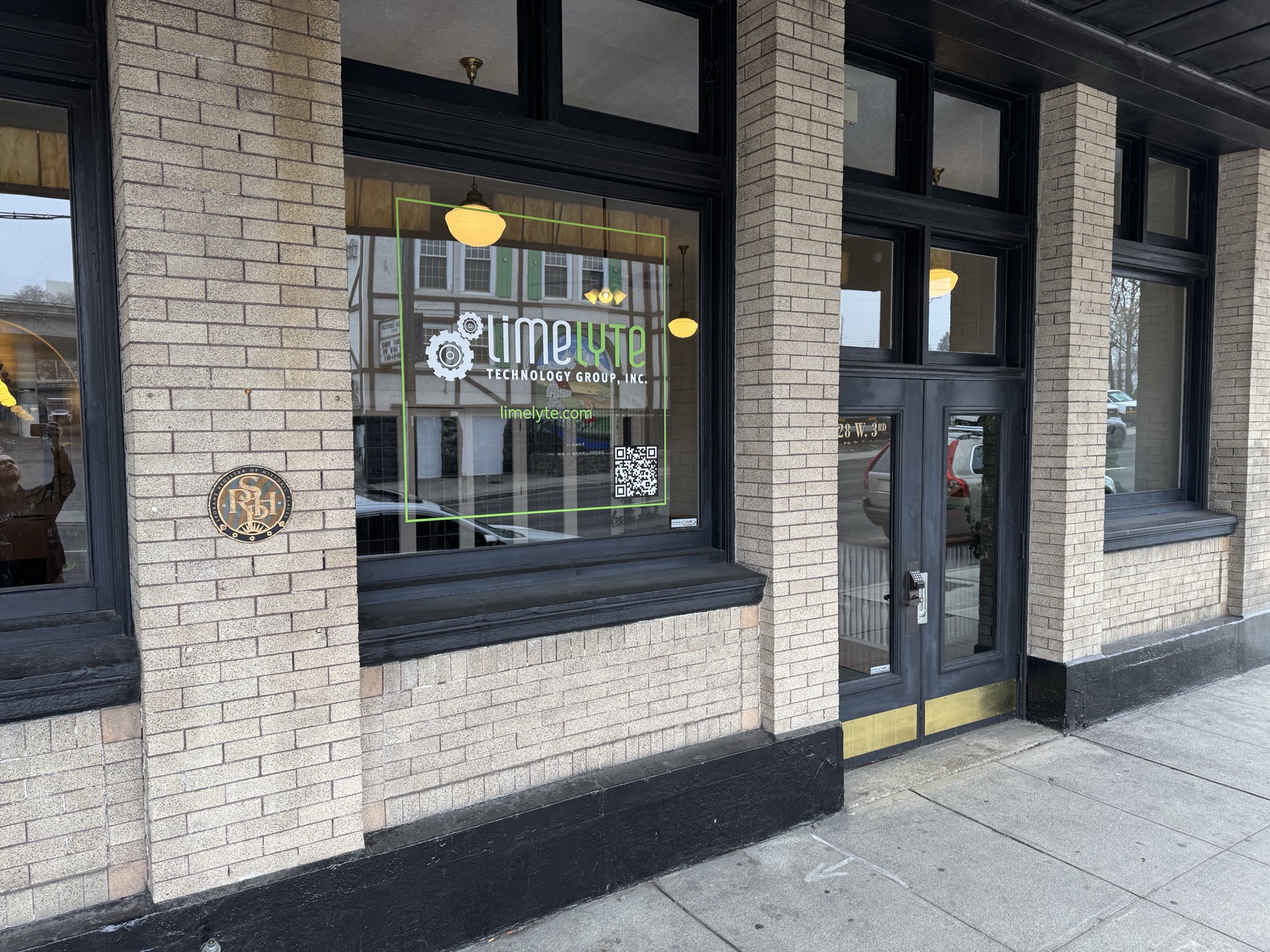 Building Entrance Detail